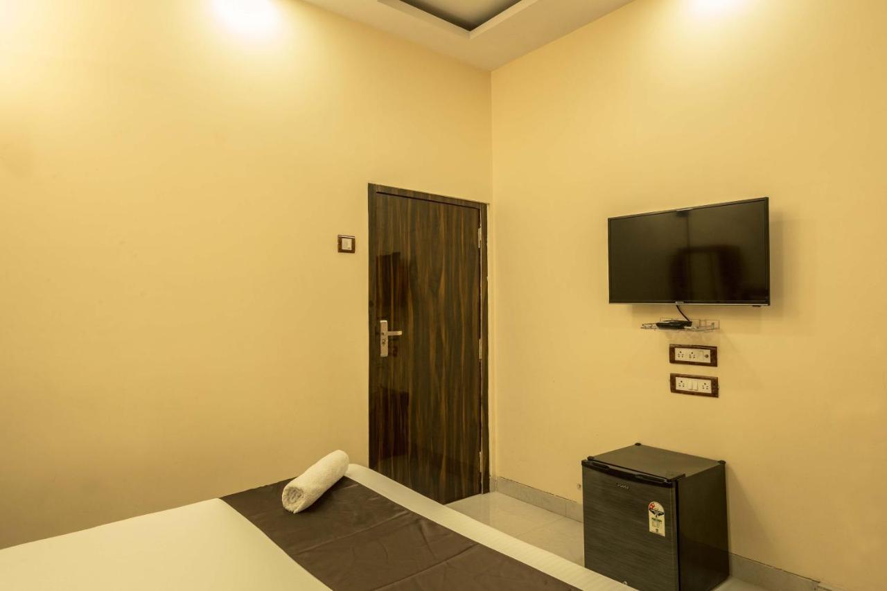 Hotel Apsara- Near J J Hospital Bombay Eksteriør billede