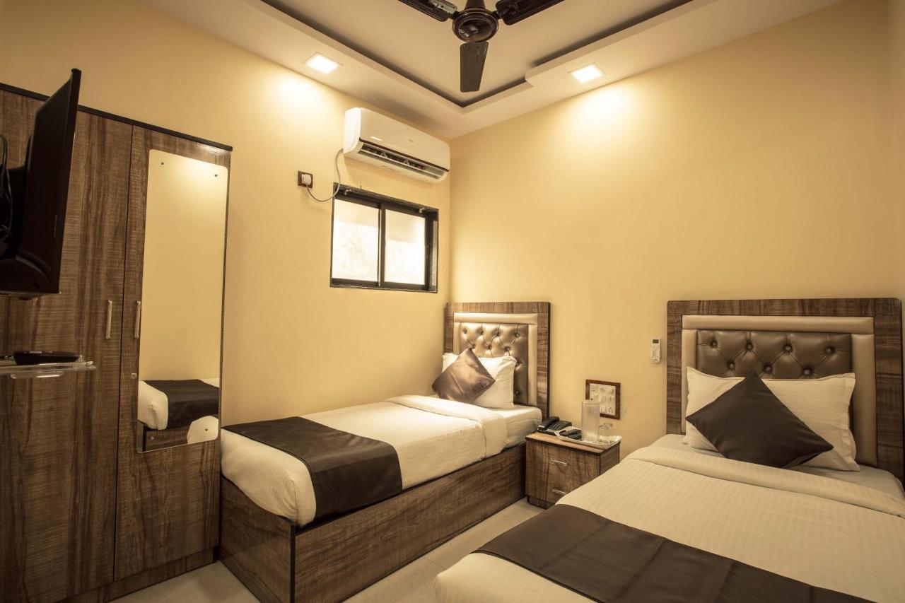 Hotel Apsara- Near J J Hospital Bombay Eksteriør billede